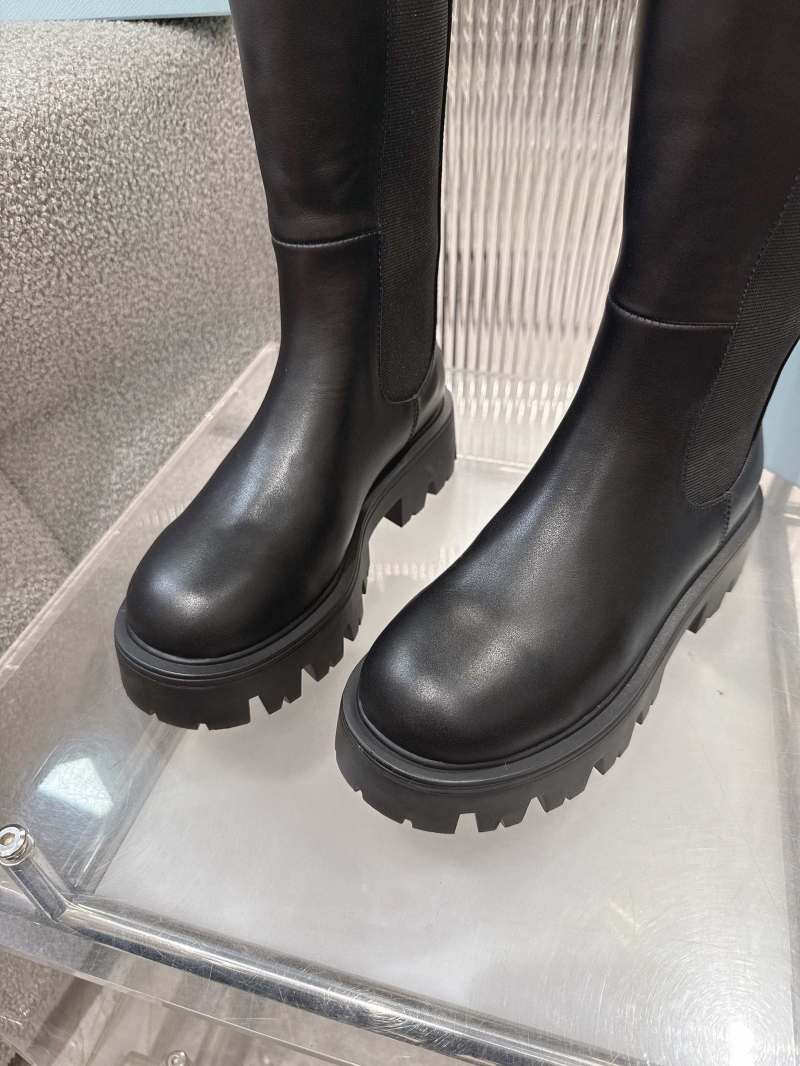 Pra*a boots